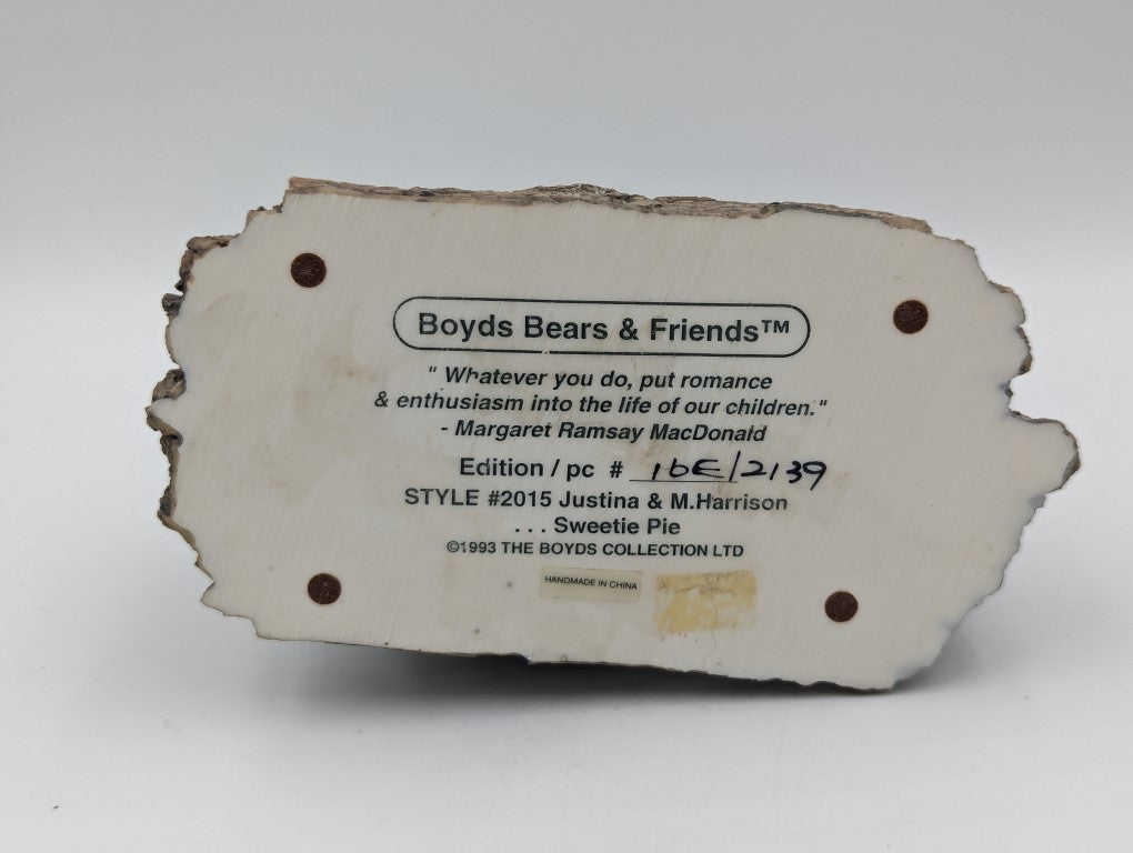 Boyds Bear Resin Justina & M. Harrison    Sweetie Pie 20157 Baking Pies image 2