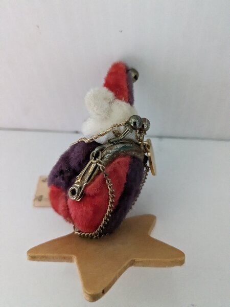 Wayne's Wishes by Bonnie Hughes Tiny Clown Clutch image 5