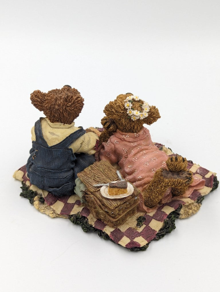 Boyds Bear Resin Patti & John Berriweather Having A Wonderful Time #0200241 image 2