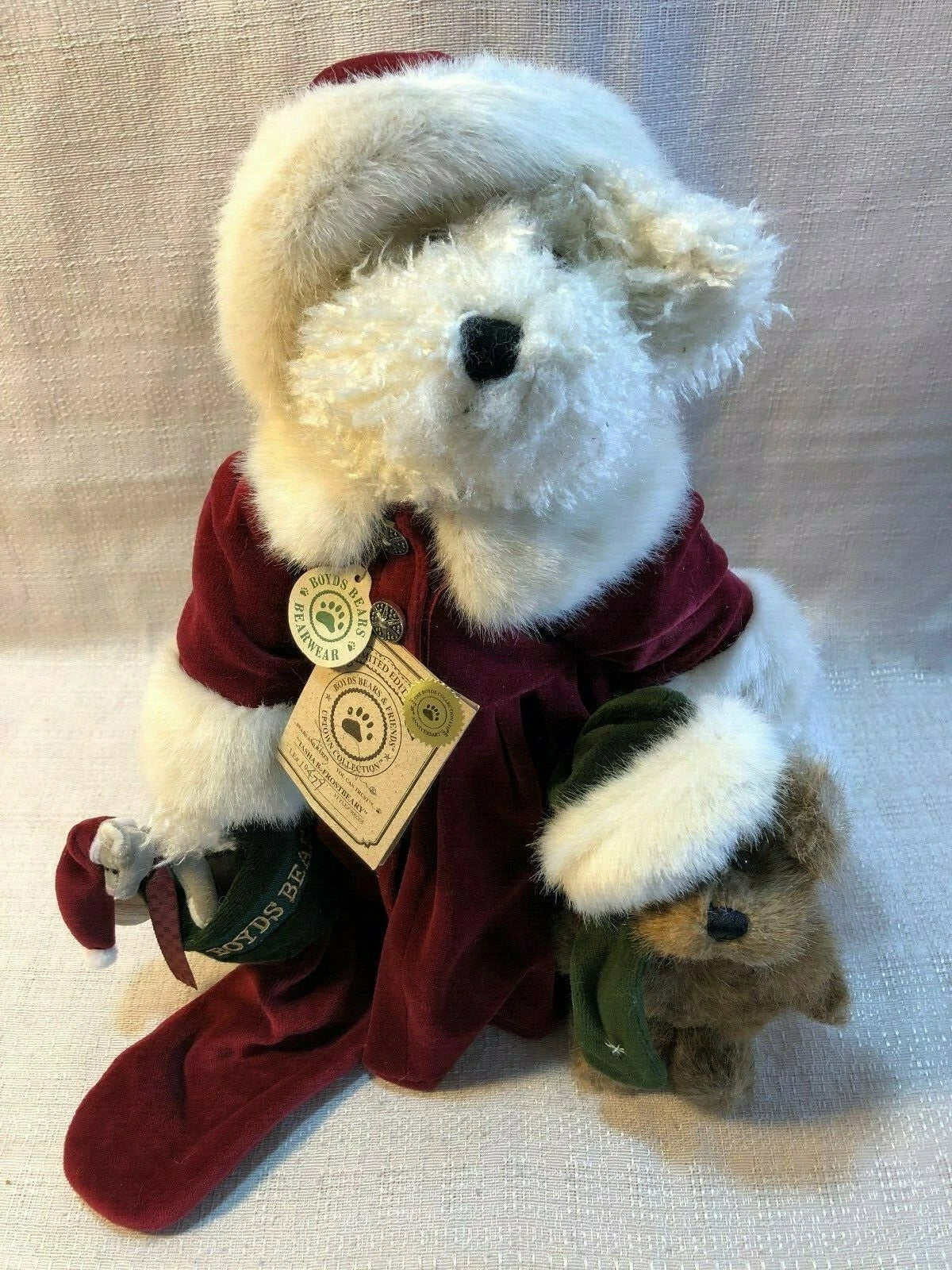 Boyds Mohair Tasha B Frostbeary 14" 900205  w. stocking and little bear image 3