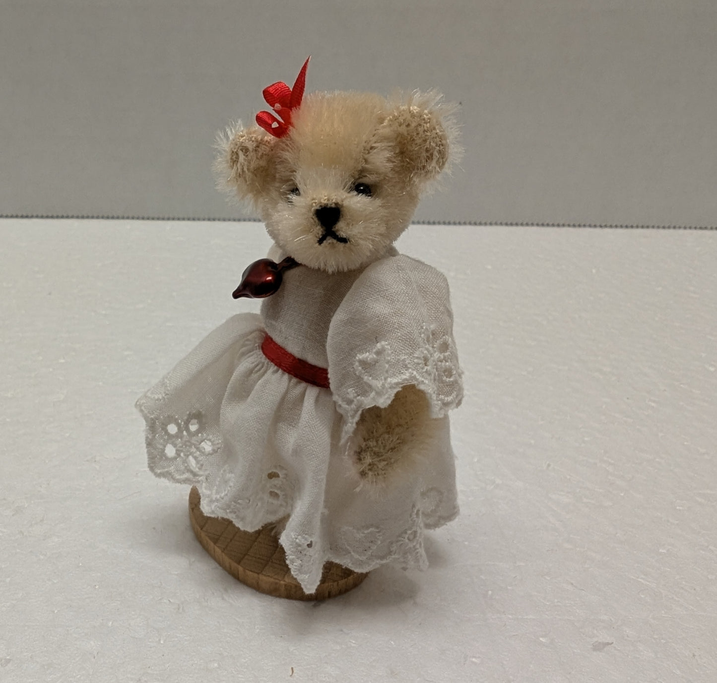 North American Mohair Miniature Muffy Valentine 1 (5819) image 4