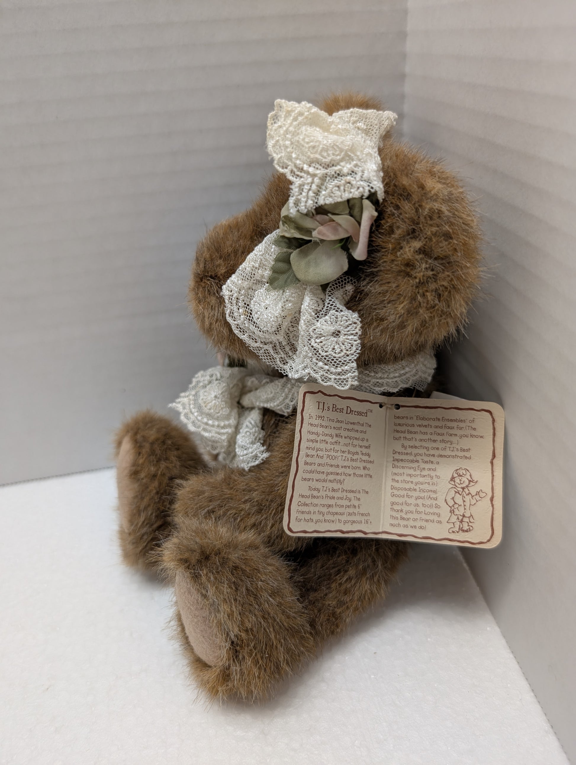 Boyds Bear Plush  Dorothea Laceley  Lace scarf & bow Rose  918345 image 1