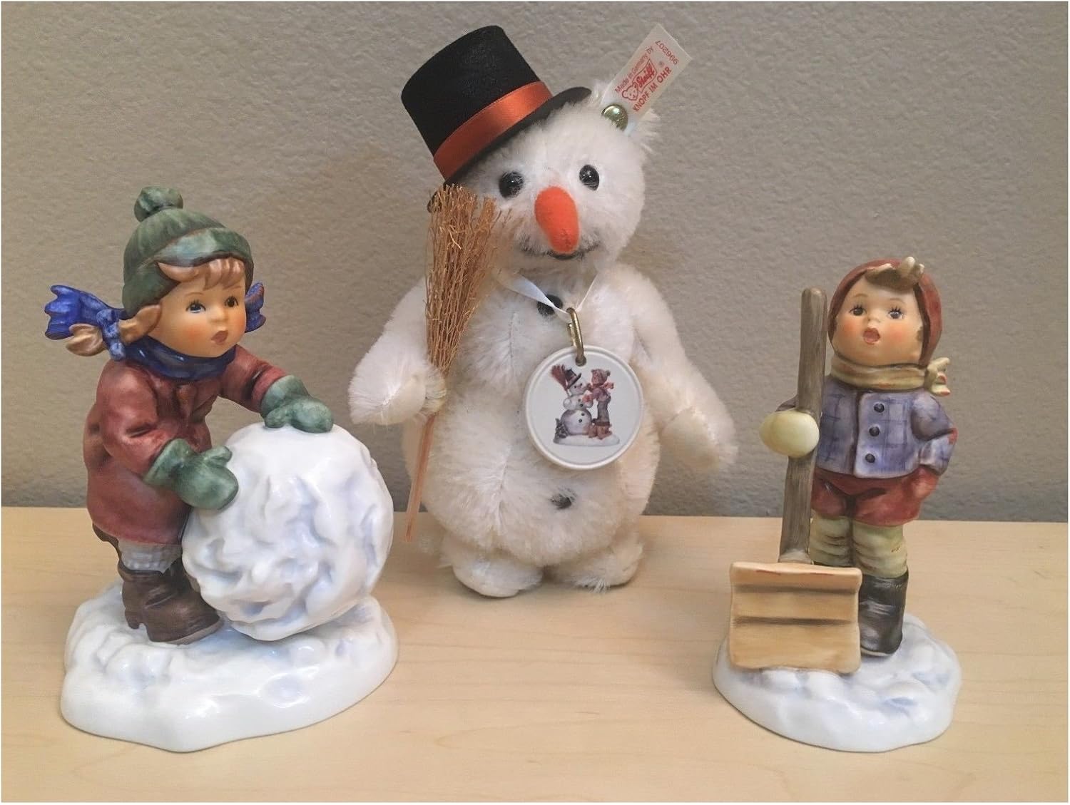 Steiff & Goebel Collectors Set Hummel Frosty Friends with Steiff Snowman 1448 image 7