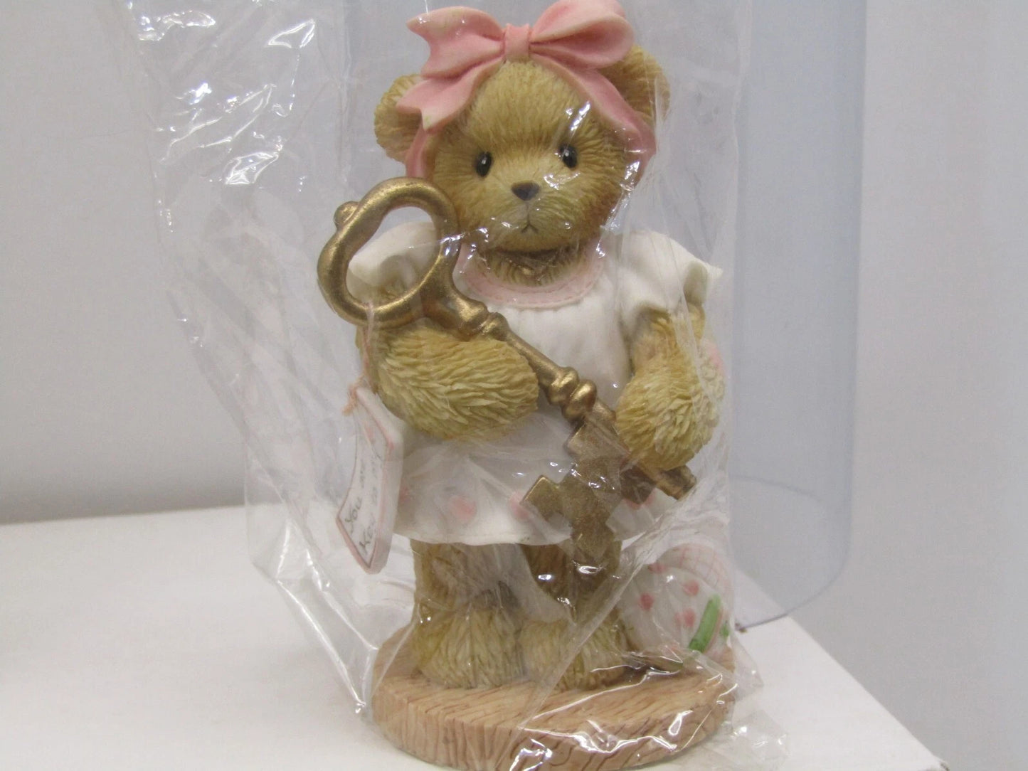 Cherished Teddies JOSETTE. You Are The Key To My Heart 805610 image 1