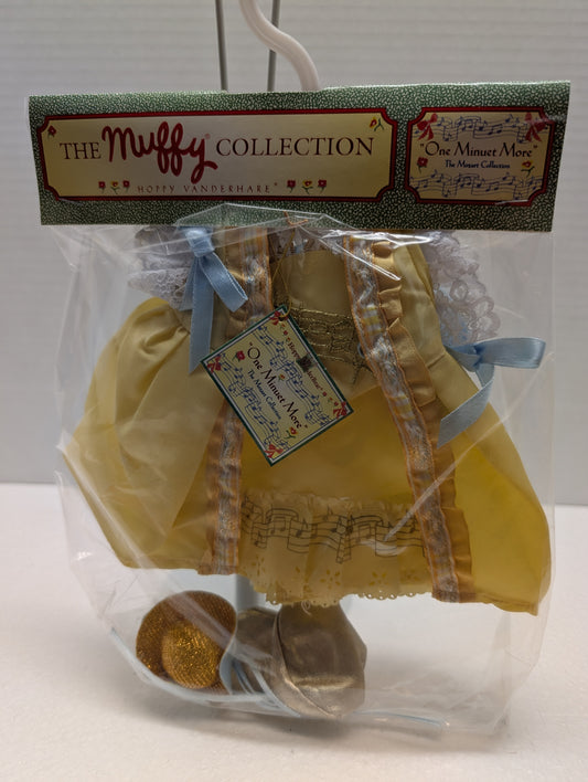 North American One Minuet More The Mozart Collection Hoppy Outfit 4450 image 0