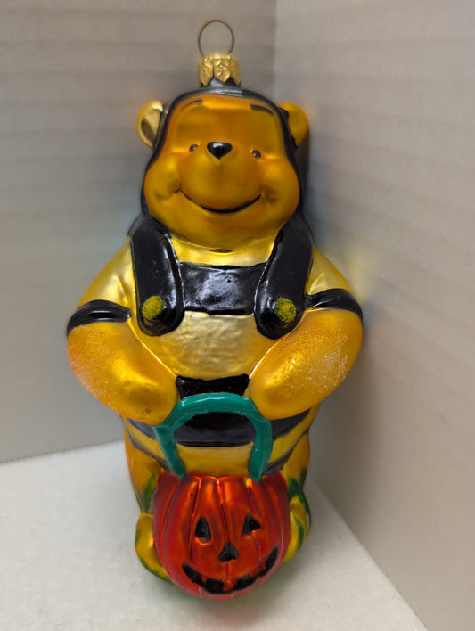 Christopher Radko Pooh Bee w. Pumpkin image 0