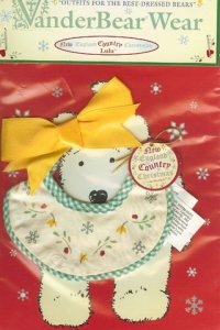 North American Lulu MacFluff New England Country Christmas Outfit 5527 image 0