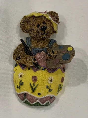 Boyds Pin Bearwear Eggbert The Artist  Pin 81502 Easter image 3