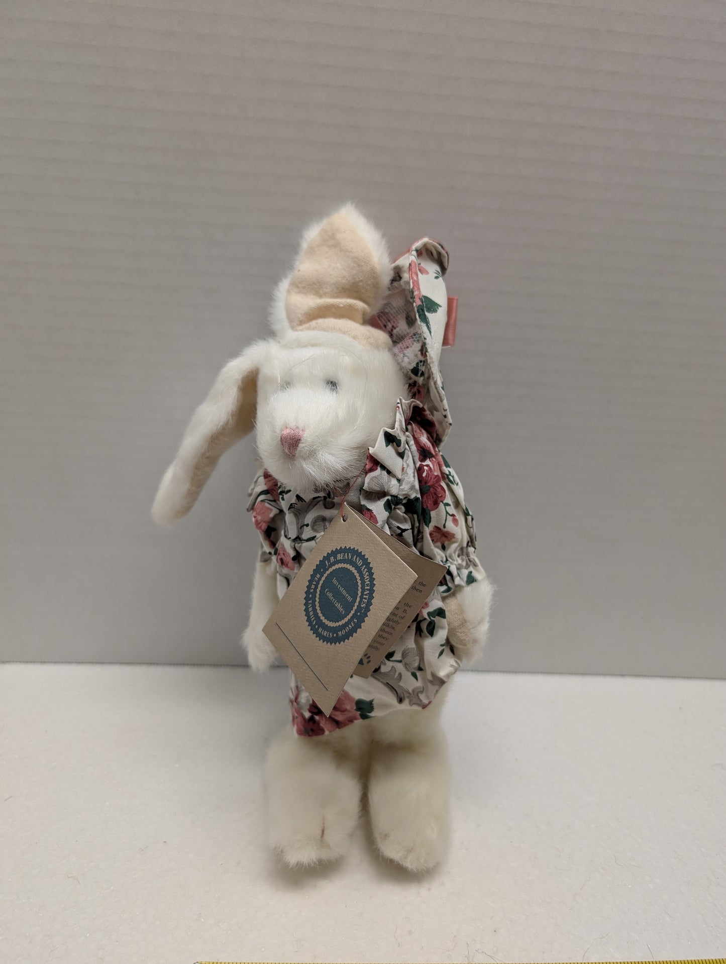 Boyds Hare Magnolia O'Hare  Floral dress  91667 image 1