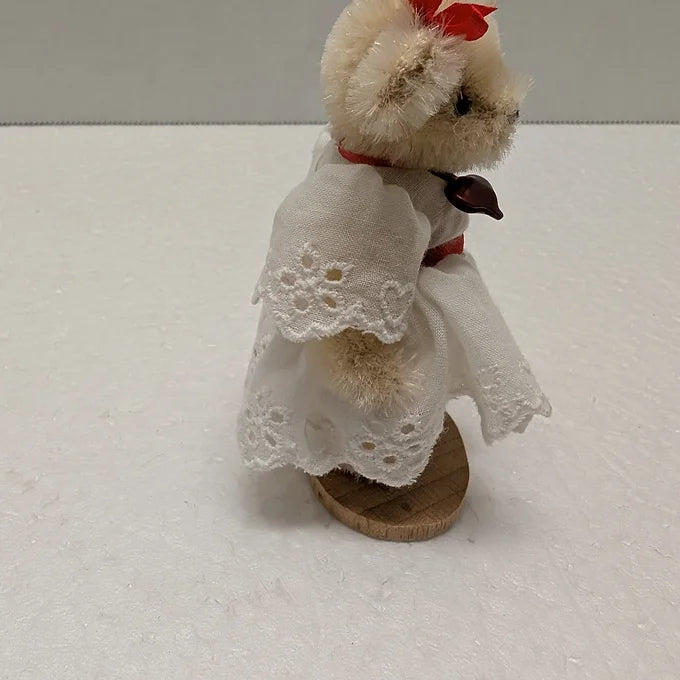 North American Mohair Miniature Valentine  (5819) image 3