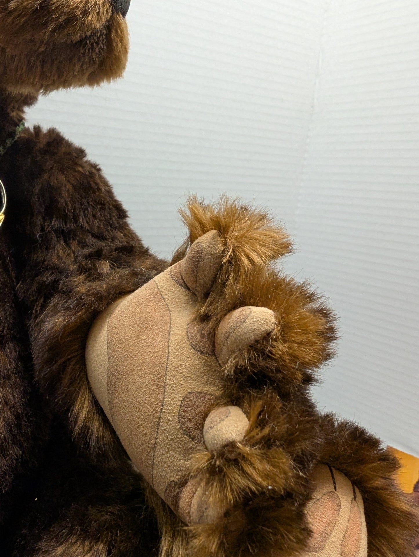 Artist Jennifer Laing  of Totally Bear  Doing it by the Book  Heartland Reunion image 3