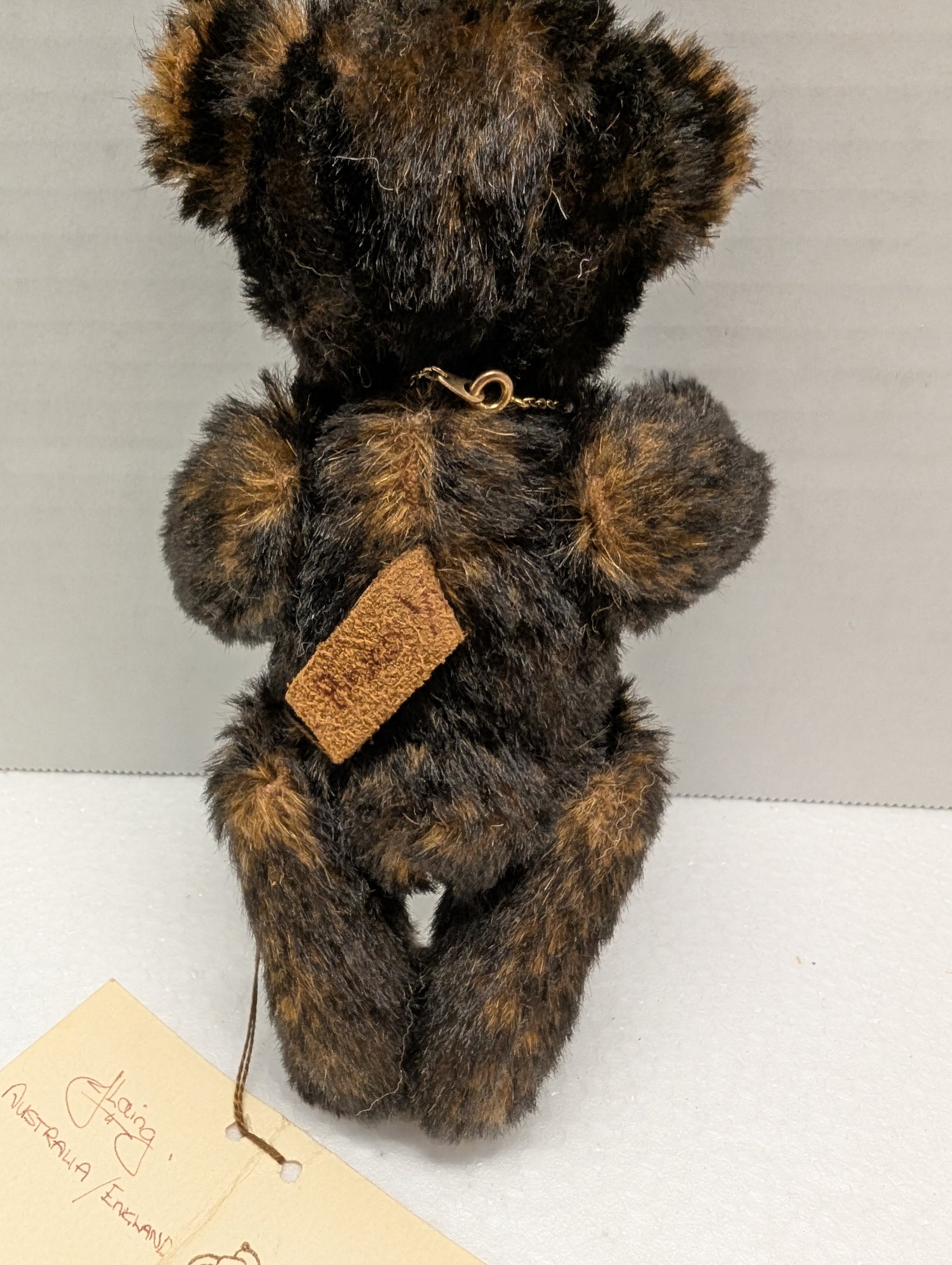 Artist Jennifer Laing  of Totally Bear Bruno German Tipped Mohair Gold Chain image 2