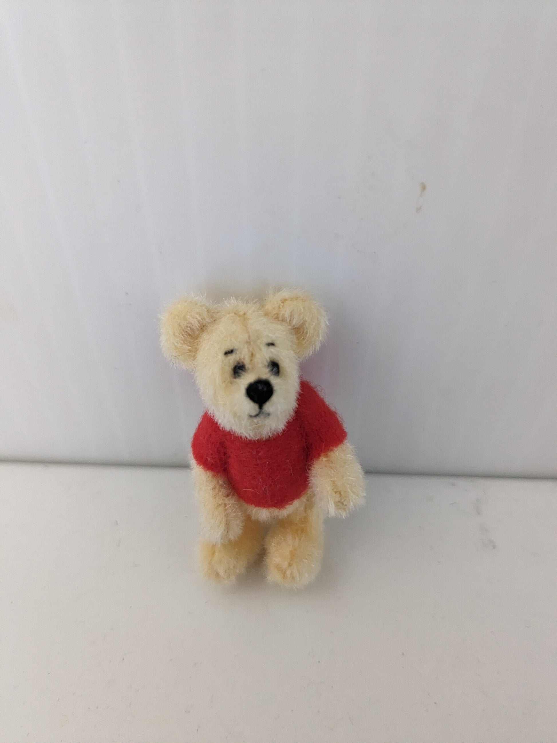 Durae Allen Li"l Honeys Miniature Pooh image 4