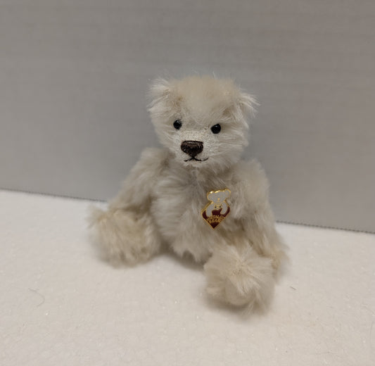 Artist Nostalgic Bear Mynie 4.5 by Sue and Randall Foskey image 0