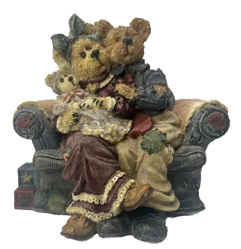 Boyds Bear Resin Momma & Poppa McNewBear w.Baby Bundles 270556 Baby image 0