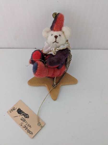 Wayne's Wishes by Bonnie Hughes Tiny Clown Clutch image 0