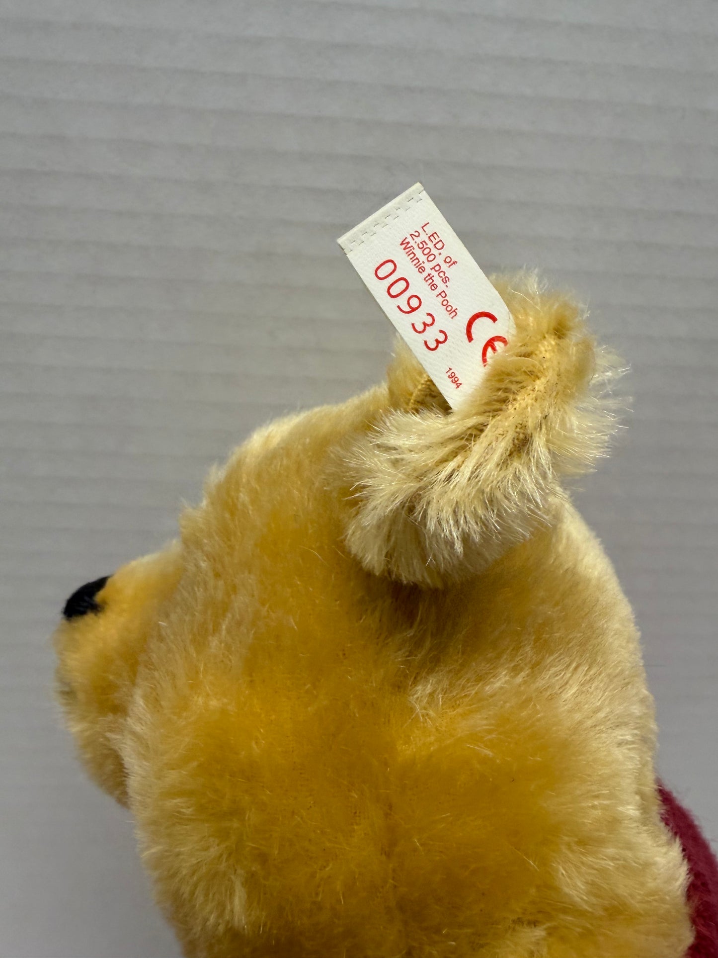 Steiff WDWC 1994 Winnie the Pooh #651243  30cm Mohair