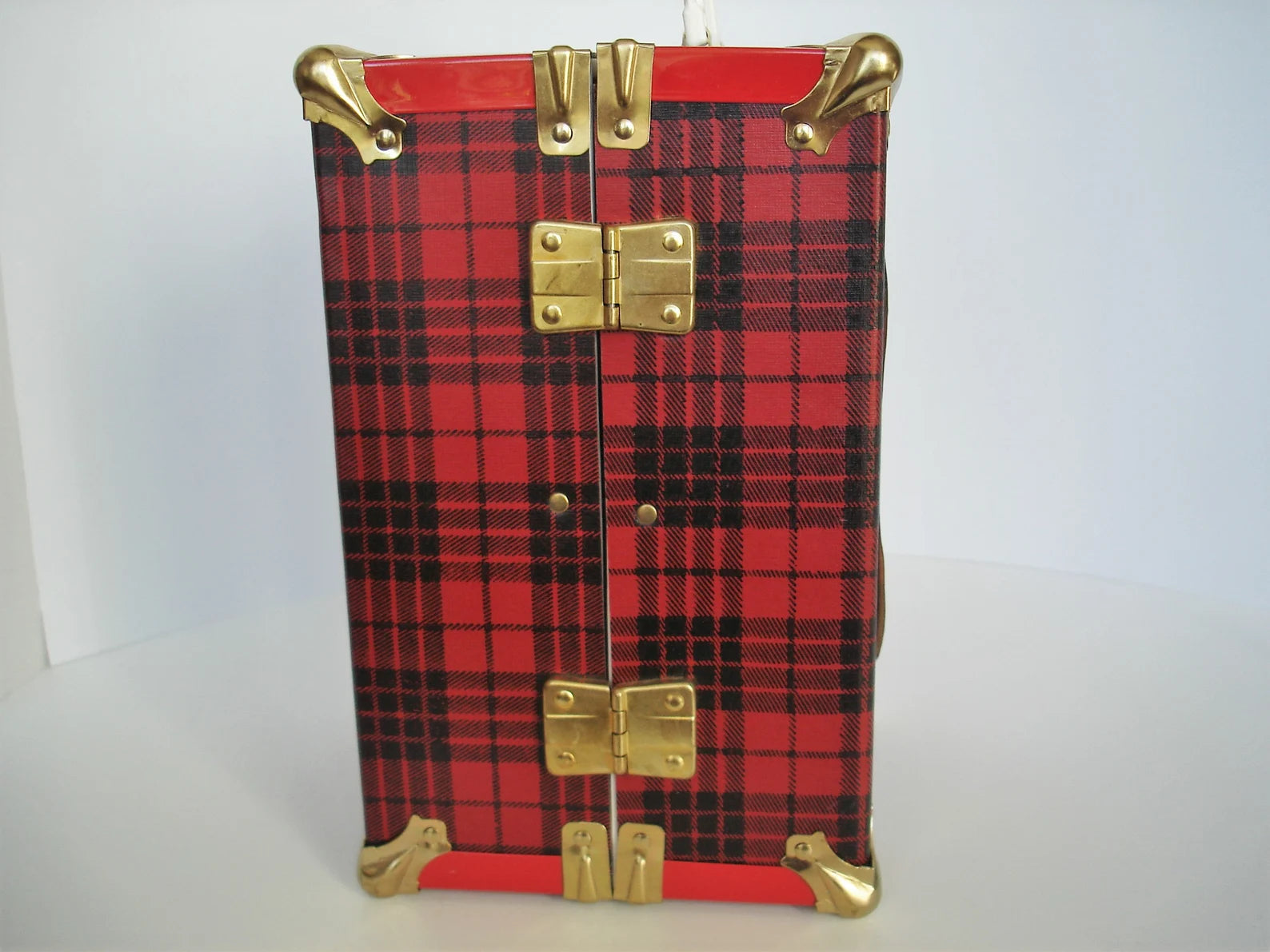 North American Trunk Red Plaid image 5