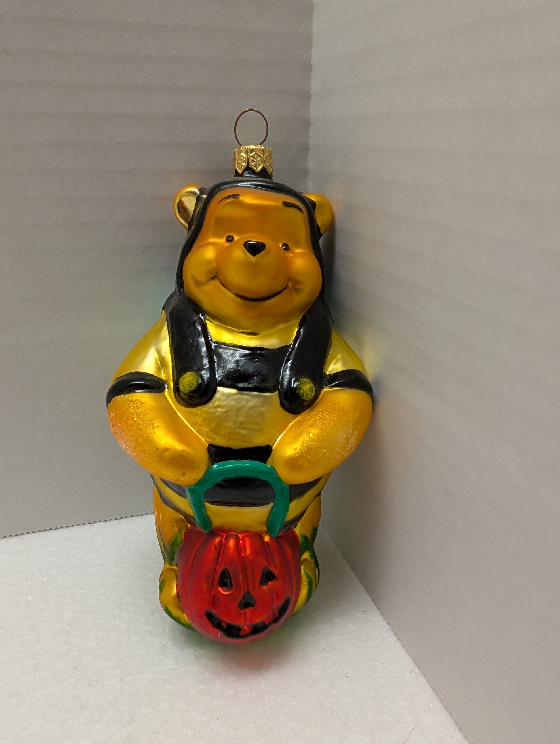 Christopher Radko Pooh Bee w. Pumpkin image 2