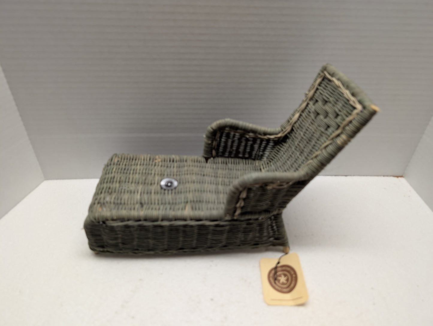 Boyds Accessories Katie's Wicker Lounge #65600 image 1