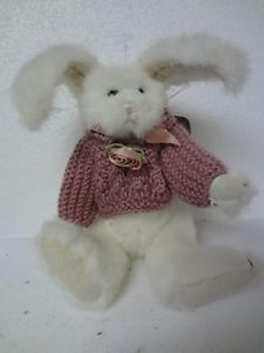 Boyds  Hare Hedy  with Raspberry sweater  9186-01 image 0