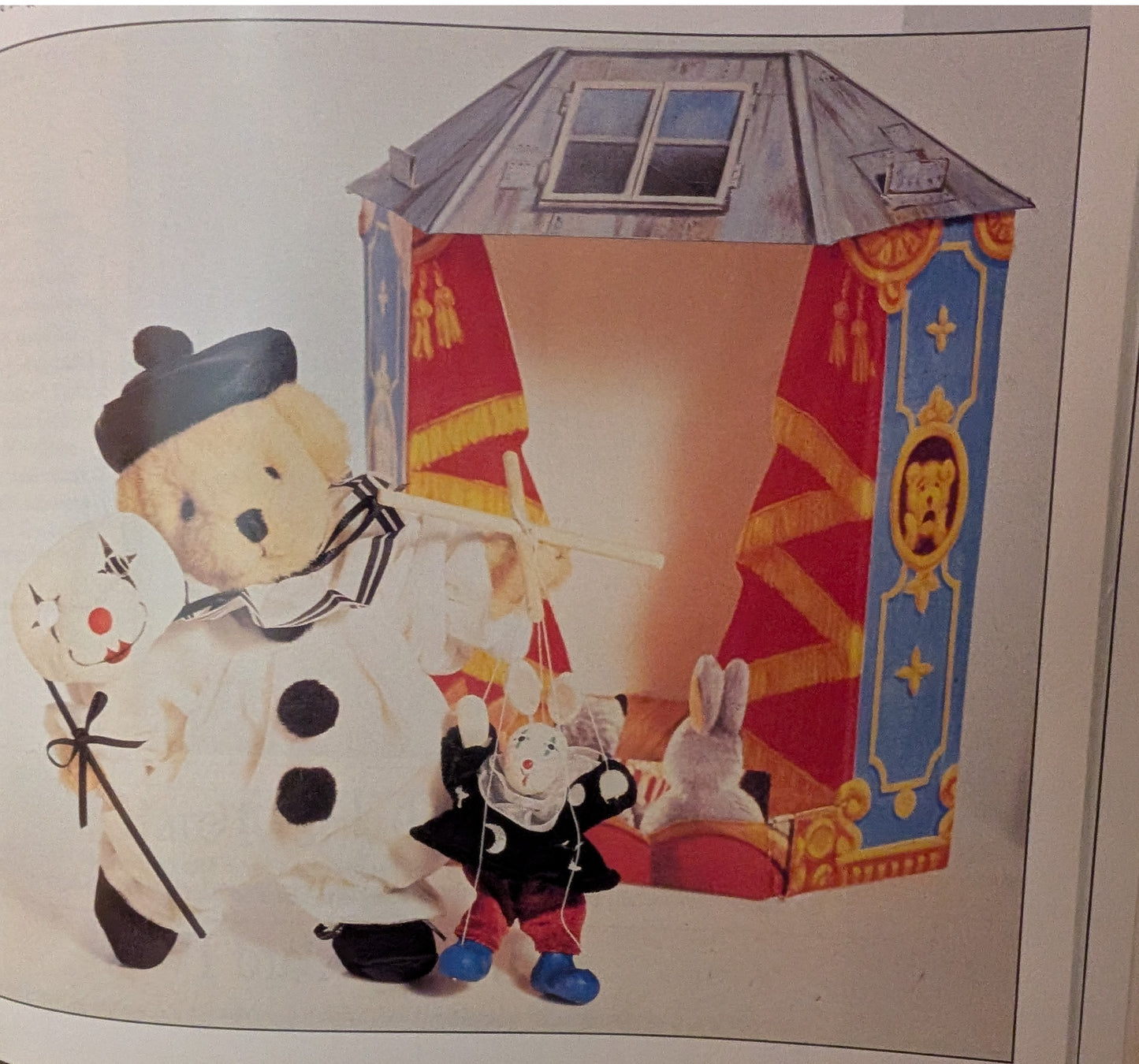 North American Boxed Pierrot 5164 image 2