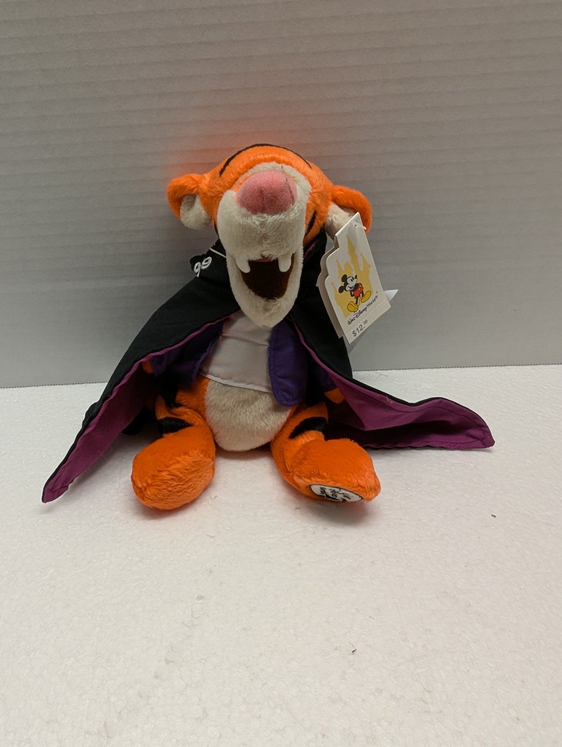 Disney Bean Bag Tigger Dracula 9" image 0