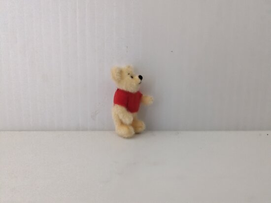 Durae Allen Li"l Honeys Miniature Pooh image 2