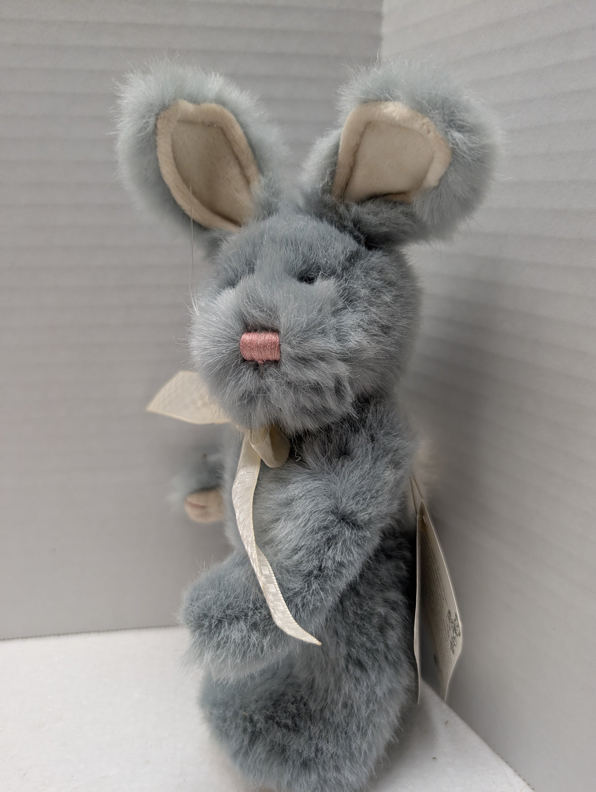 Boyds Plush Hare Nibbie Bunnyhop #522700-06 image 0