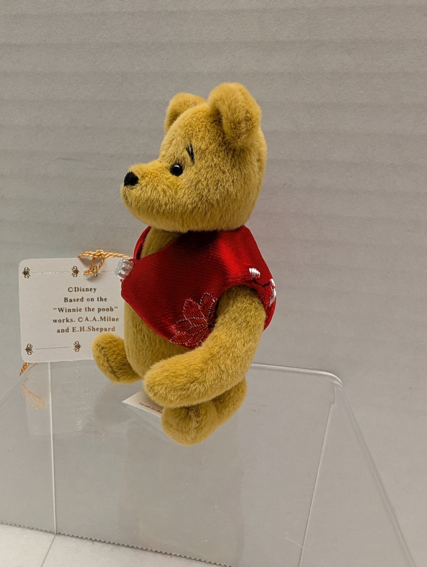 Pooh Miniature by Jamie Wu image 2