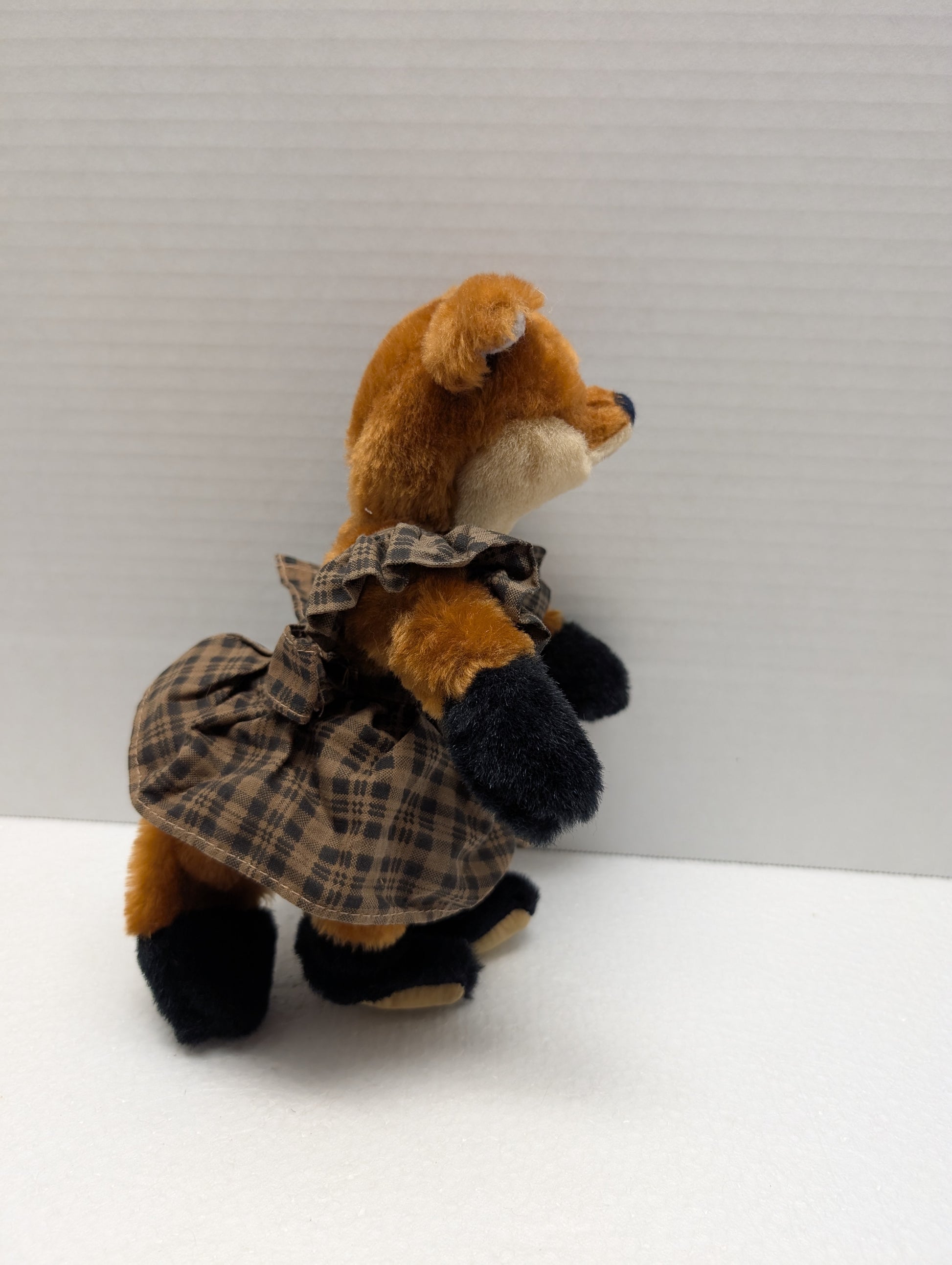 Ganz Cottage Collectibles Fran Fox CC143 9" Designed by Loraine Chien image 3