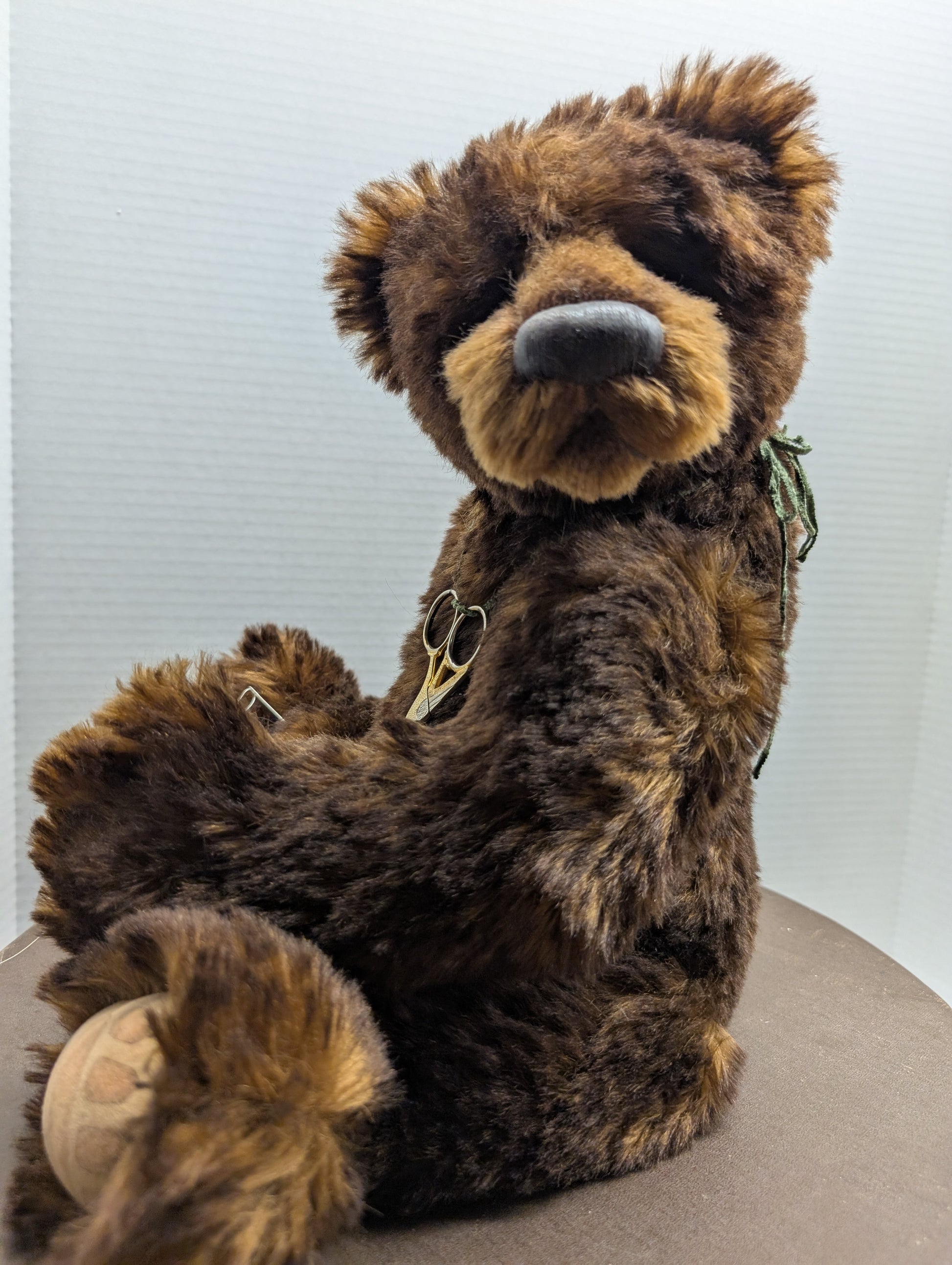 Artist Jennifer Laing  of Totally Bear  Doing it by the Book  Heartland Reunion image 2