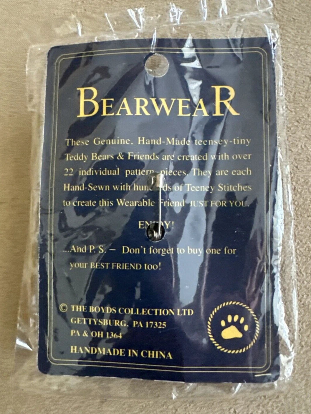 Boyds Pin Bearwear Tina F. WUZZIE Tan Fabric Pin  50001. image 3