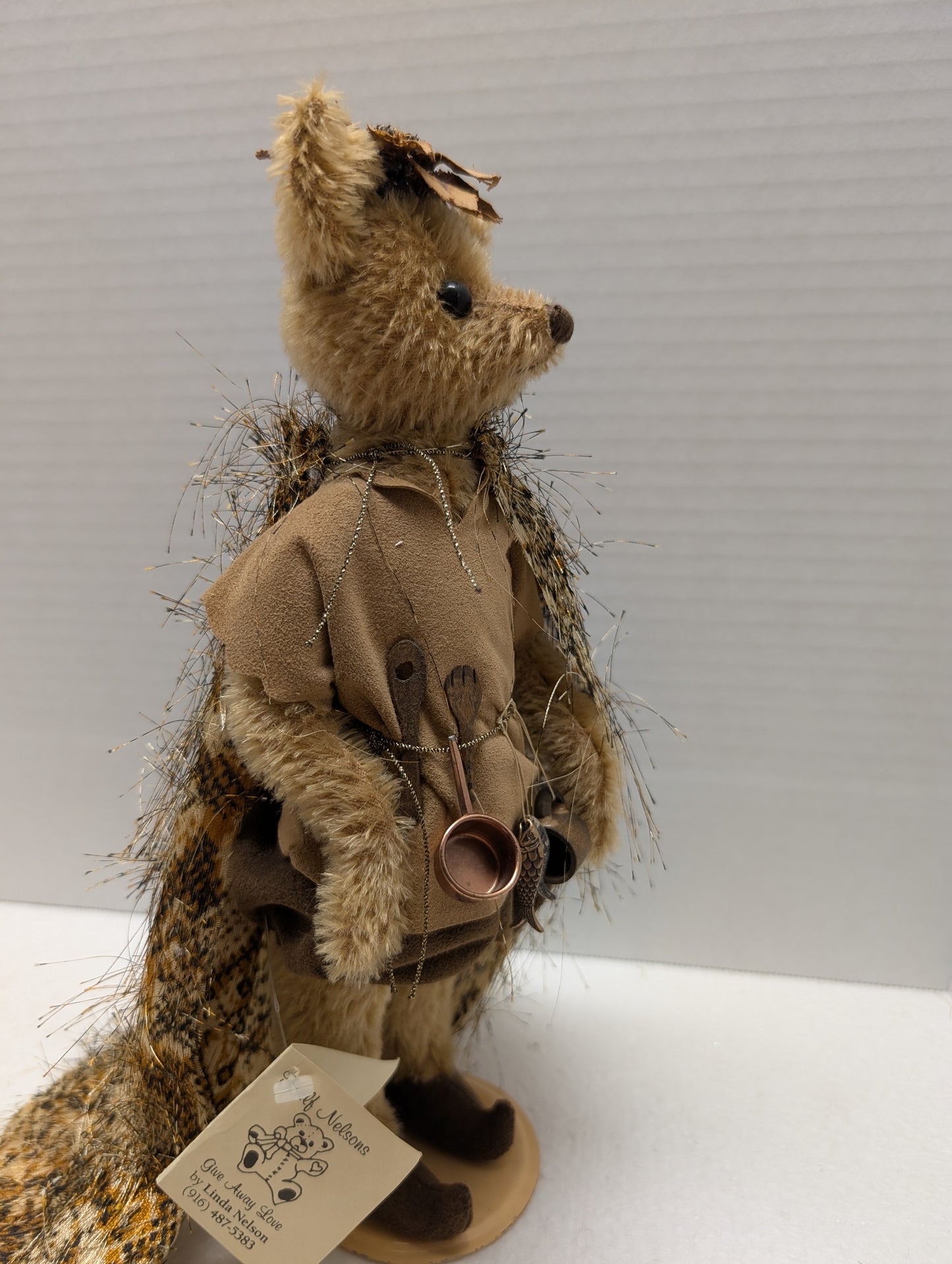Elfin with Cloak 14" Bear by Linda Nelson image 4