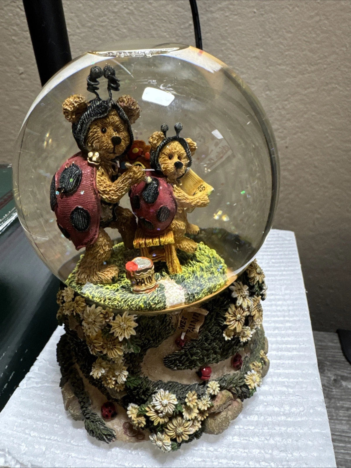 Boyds Waterglobe Bearstone Tweedle Bedeedle w.Leedle & Co 270555 image 0