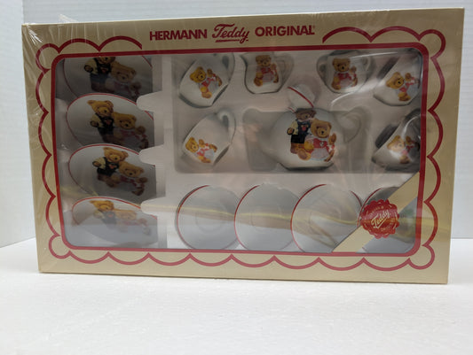 Hermann Teddy Original Tea Set Porcelain image 0
