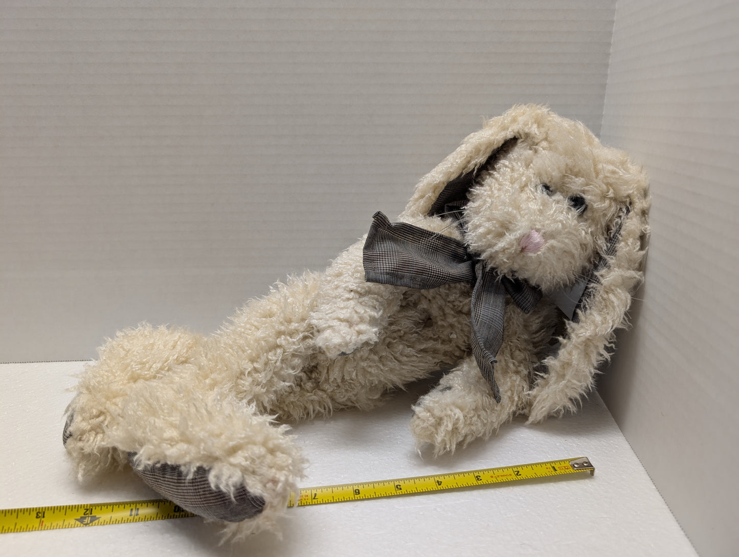 Boyds Hare Zelda Fitzhare White w.plaid ears and paw pads  5241-10 image 3