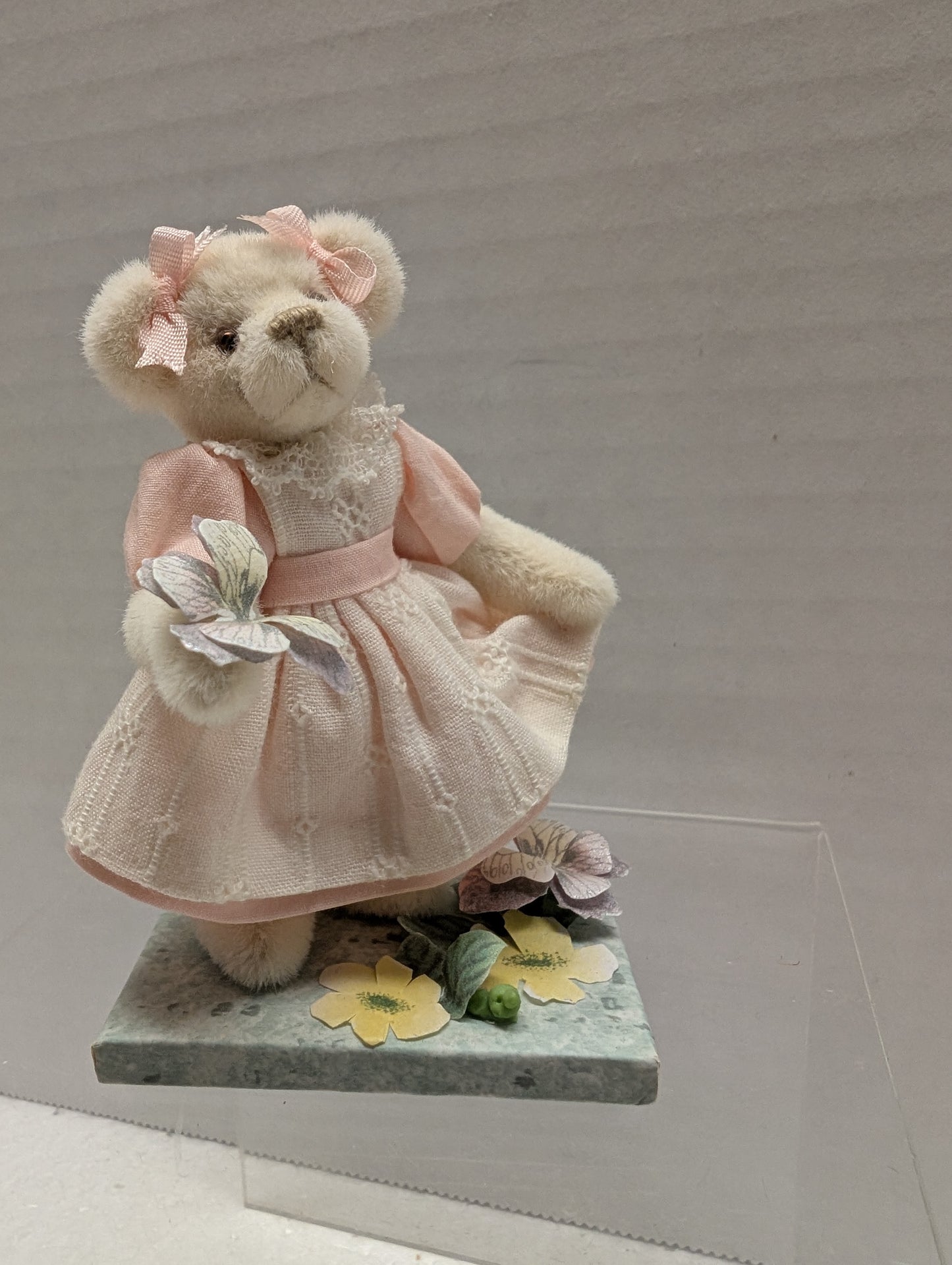 Kathryn Riley Artist Bear " A Little Act of Kindness" image 0