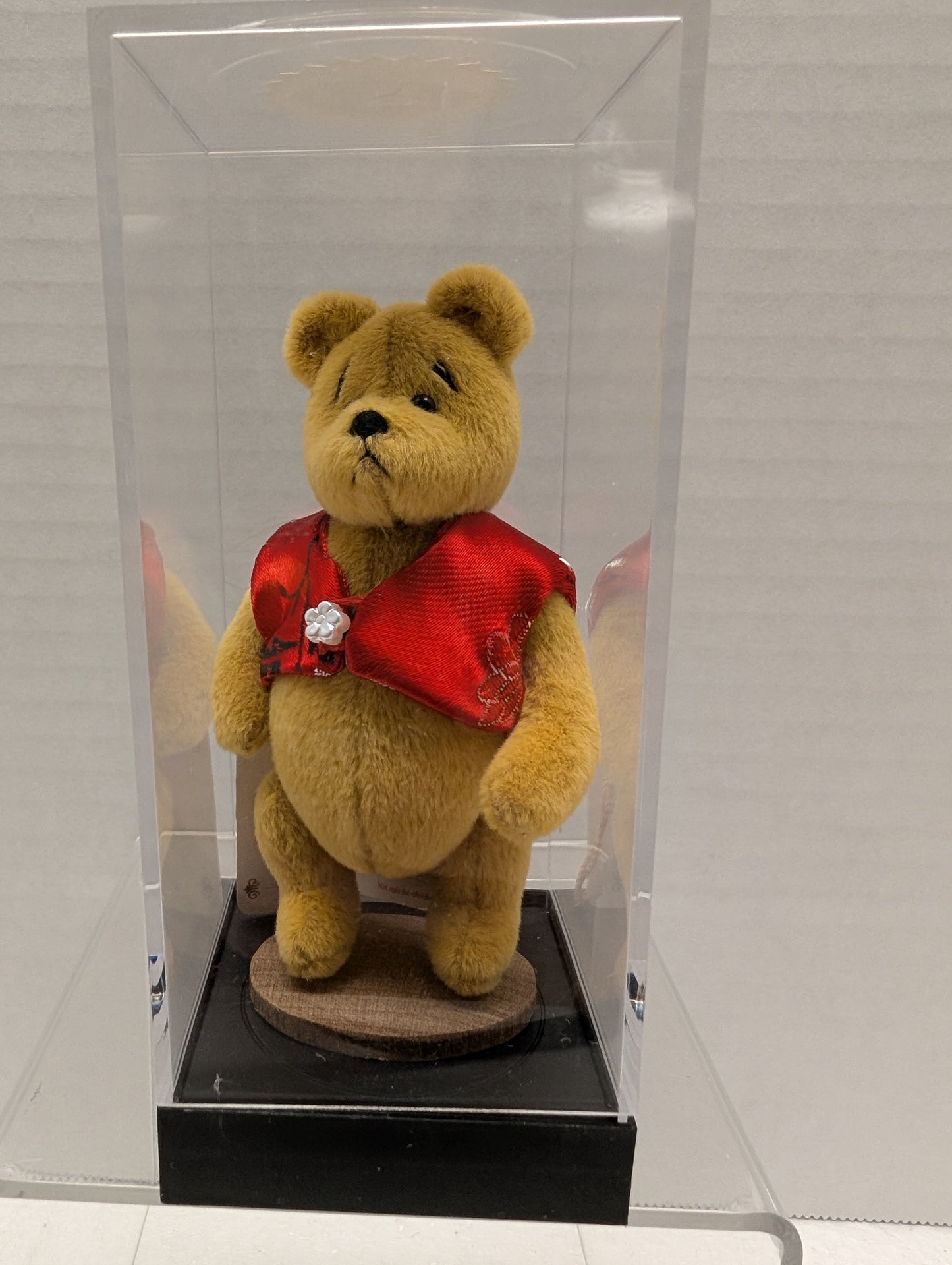 Pooh Miniature by Jamie Wu image 0
