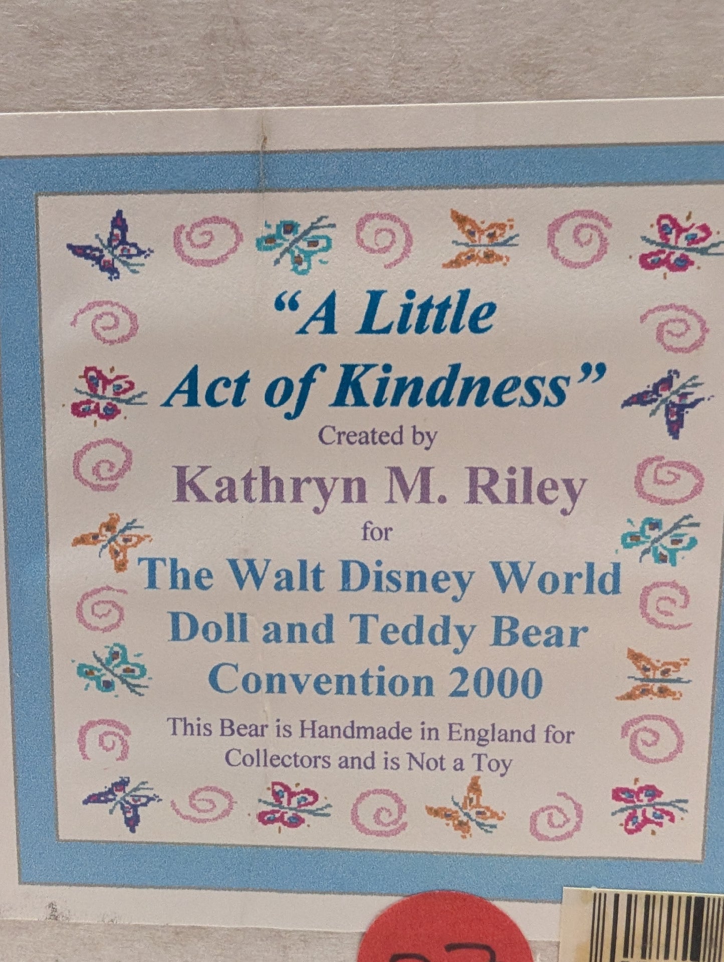 Kathryn Riley Artist Bear " A Little Act of Kindness" image 12