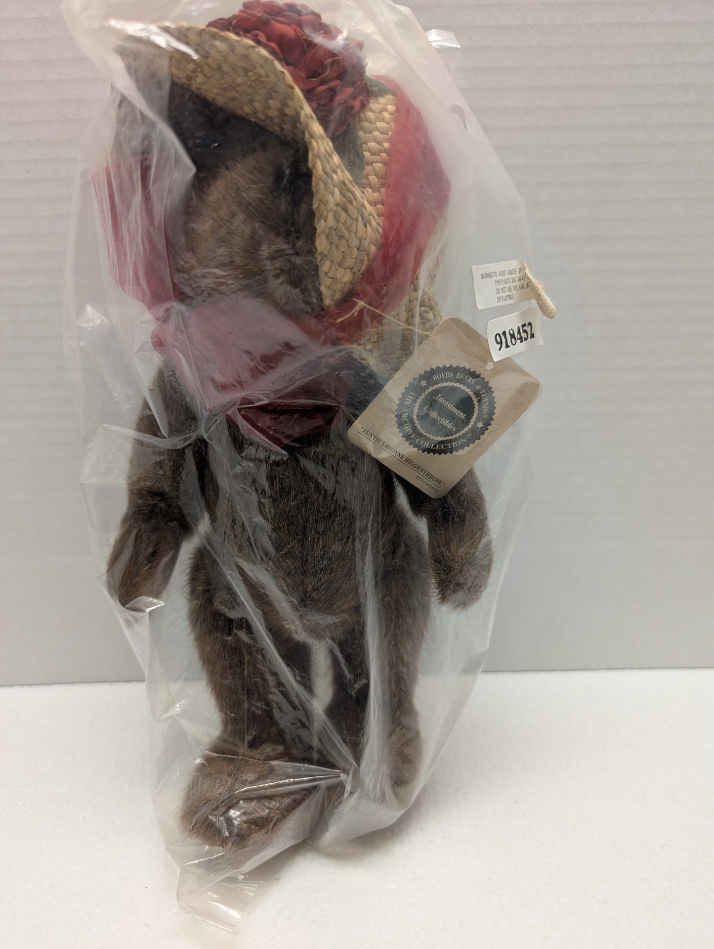 Boyds Bear Plush  Auntie Lavonne Higgenthrope  918452 image 0