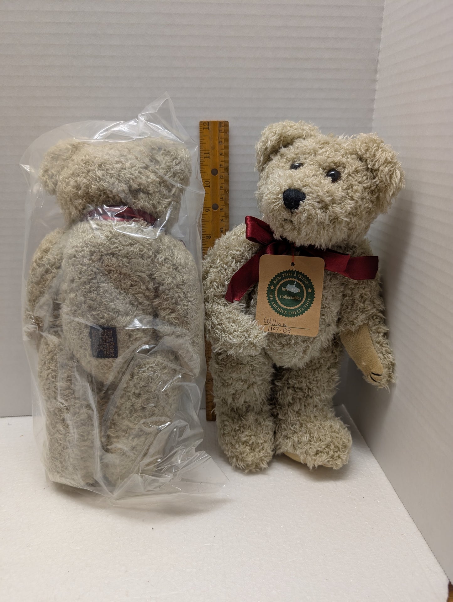 Boyds Bear Plush William P Beige cheneille 1998  1107-03 image 2