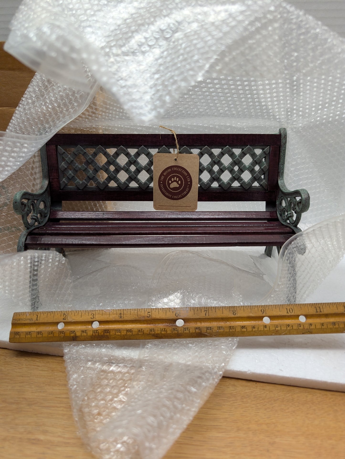 Boyds Accessories Melinds's Garden Bench image 3