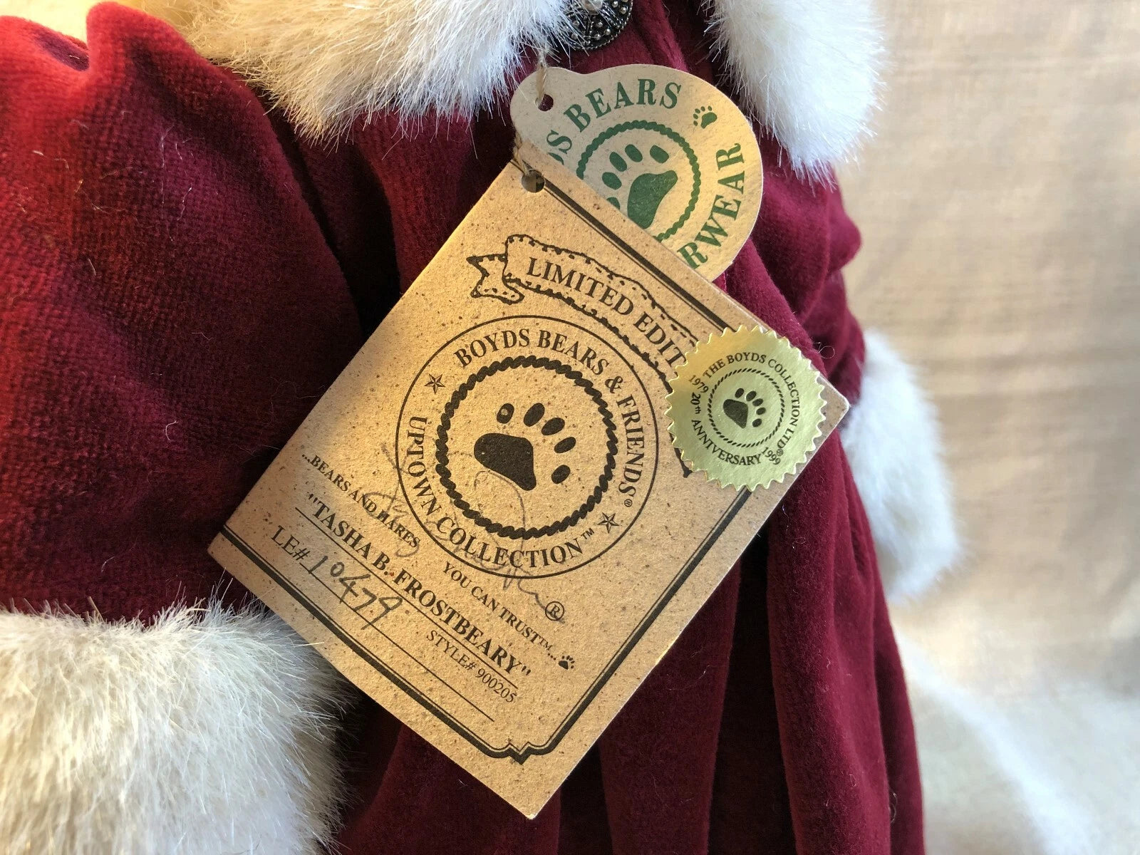 Boyds Mohair Tasha B Frostbeary 14" 900205  w. stocking and little bear image 11