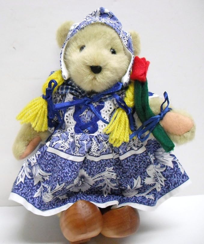 North American Dutch Treat Muffy Dressed 4327 image 0