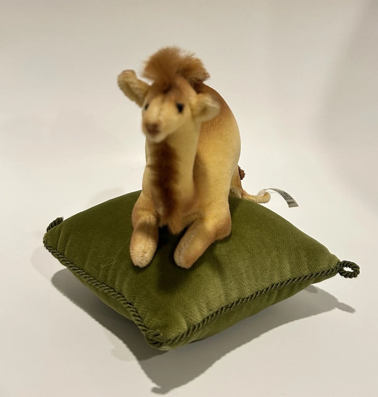 Steiff Club Camel Pin Cushion 420474 image 2