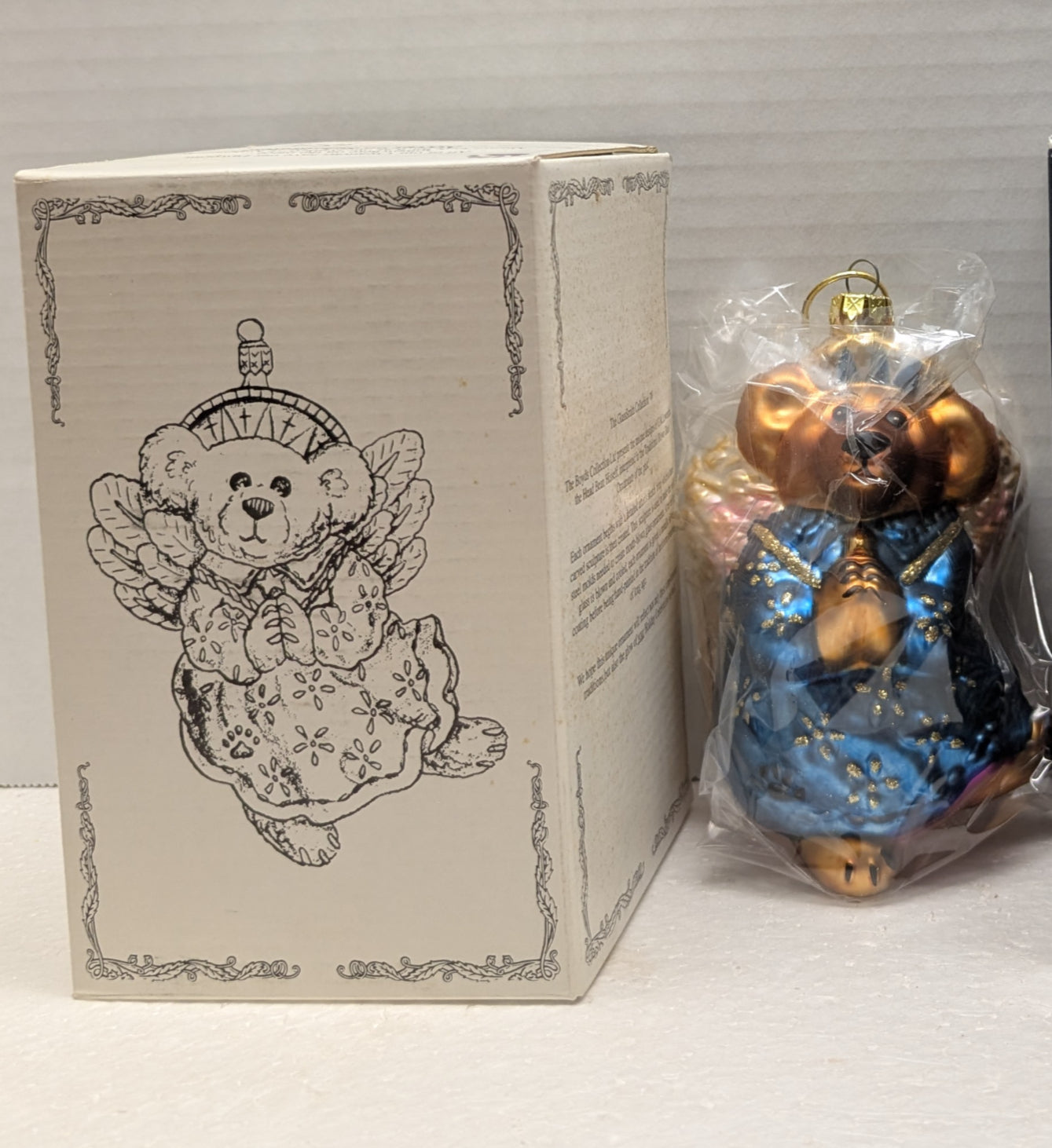 Boyds Glass Ornmanet Angel for QVC C45538-000628 image 0