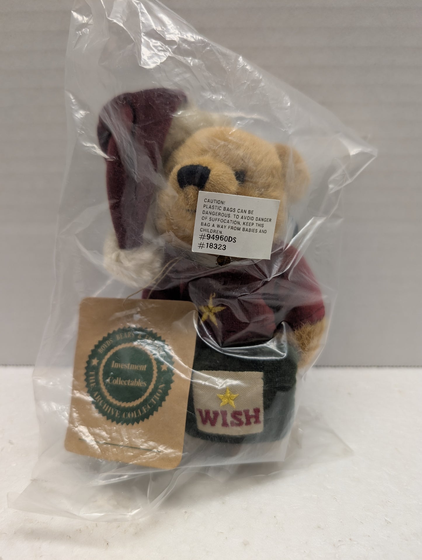 Boyds Bear Plush Disney Santa Pooh 1999   94958DS image 3