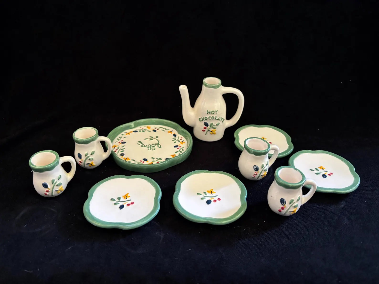 North American New England Hot Cocoa Set 5533 image 4