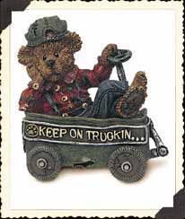 Boyds Pin Bearwear Huck Keep on Truckin 26138 image 0